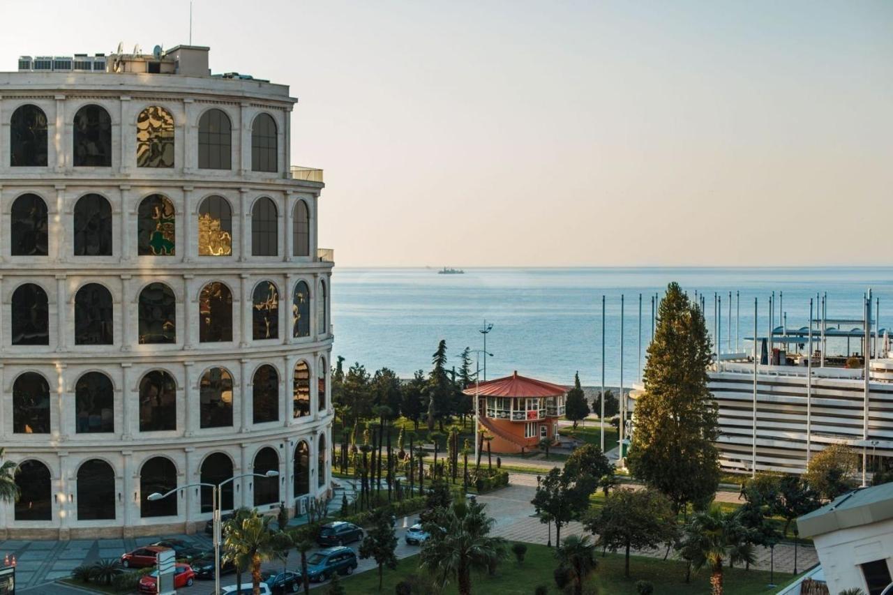 Apartment In Orbi Sea Tower For Rent Батуми Екстериор снимка
